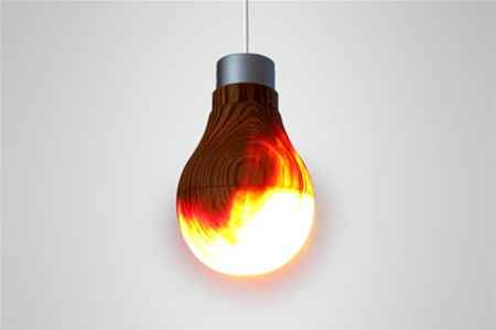 Японский дизайнер создал лампочку из дерева