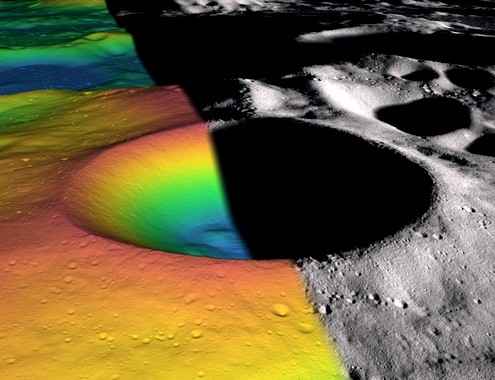 Лунный кратер Шеклтон содержит лед