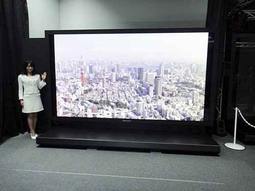 Panasonic создала 145-дюймовый телевизор с рекордным разрешением