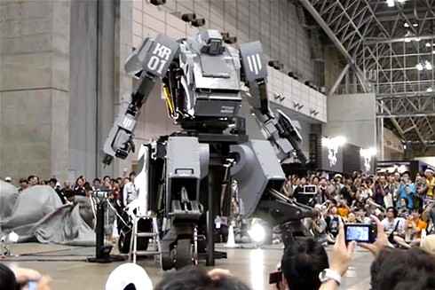 Робот Kuratas: гигантский 4-тонный робот