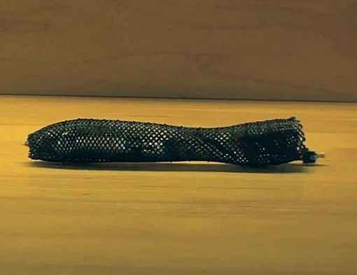 Ученые создали робота червя Meshworm