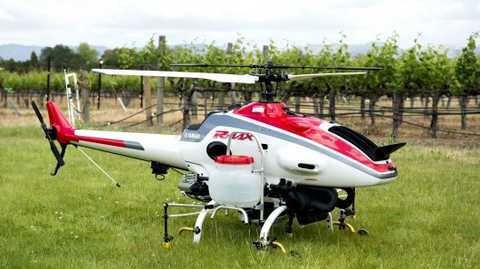 В сельском хозяйстве применяют вертолеты-дроны