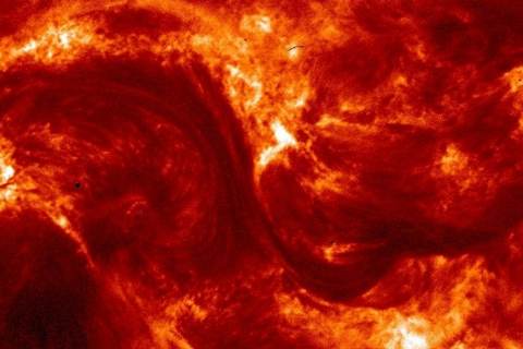 Экспериментальная камера обнаружила блестки на Солнце